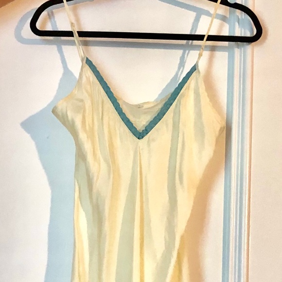 Johnny Was slip - Picture 1 of 3